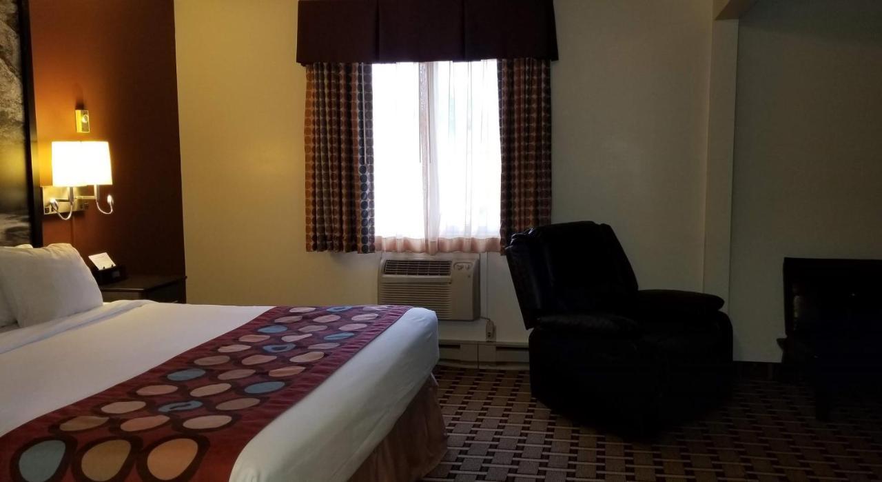 Super 8 By Wyndham Ashland Hotell Exteriör bild